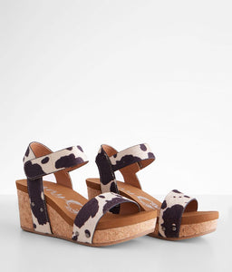 Bonita Cow Print Wedge Sandal Very G