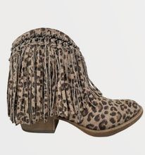 Load image into Gallery viewer, Very G Juno Leopard Bootie