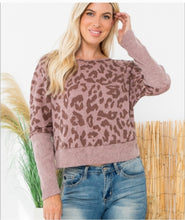 Load image into Gallery viewer, Ces Femme Cheetah Print Twist Back Top