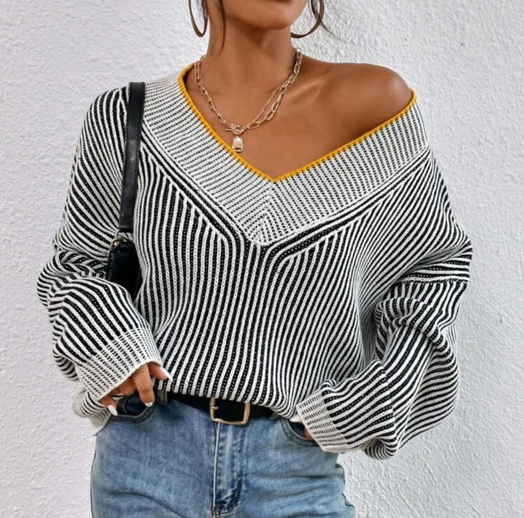 Vertical Stripe Pattern Drop Shoulder Sweater