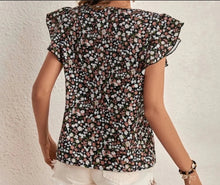 Load image into Gallery viewer, Floral Print Butterfly Sleeve Blouse
