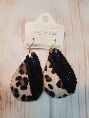 Let's Be Friends Teardrop Earrings 04813