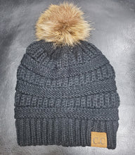 Load image into Gallery viewer, POM CC CRISS-CROSS KNIT BEANIE