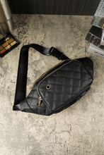 Load image into Gallery viewer, Black Rhombus Pattern Simple Waist Bag