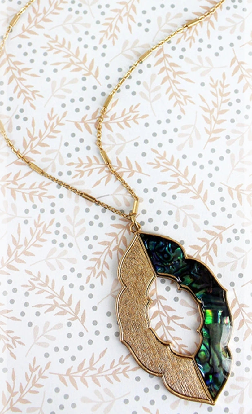 Goldtone and Abalone Split Moroccan Necklace